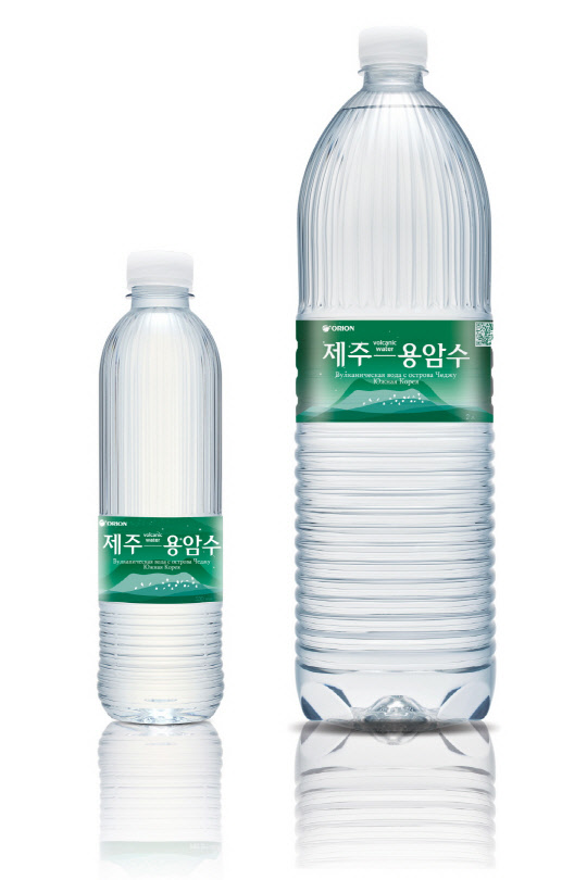 오리온이 러시아에 제주용암수를 수출한다.  <오리온 제공>